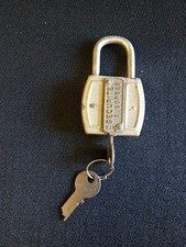 Ancien cadenas FTH sécurité 5 gorges cémenté avec 2 clés  vintage antique (clef)