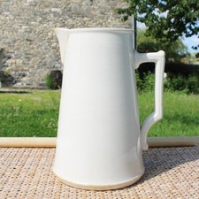 Ancien broc de toilette en faïence de Sarreguemines et Digoin blanc shabby 22 cm