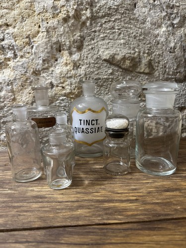 Lot anciens flacons - de, 8