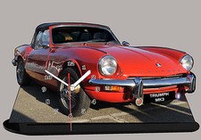 Voiture miniature en horloge