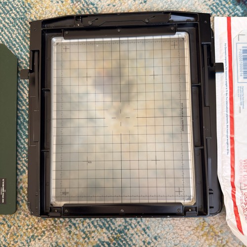 Toyo 8x10 back with ground - 8x10,