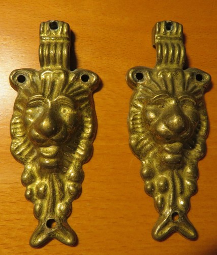 Ornements anciens têtes - anciens,