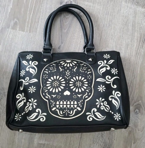 Loungefly black white sugar - white,