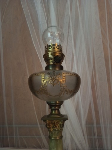 Lampe pétrole ancienne - lampe,