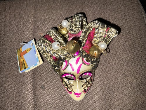 Magnifique magnet masque - magnet,