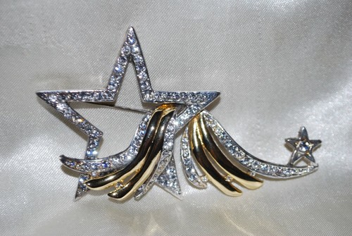 Shooting star pin diva usa - shooting,