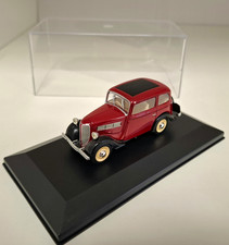 Rosengart Super 5 LR4N 1938 1/43 IXO Boite Vitrine