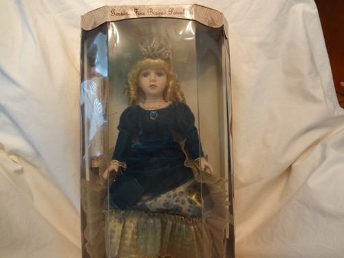 Limited edition porcelain - porcelain, doll