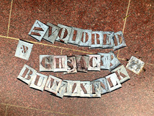 POCHOIR METAL ALPHABET COMPLET