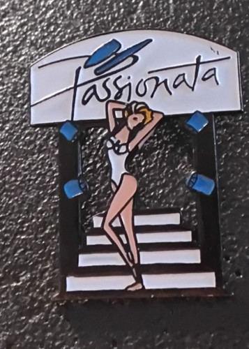 Pin mannequin - pin’s, pin-up