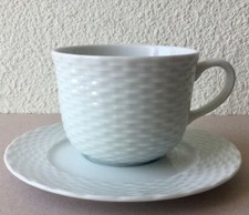 TASSE ET SOUS-TASSE en