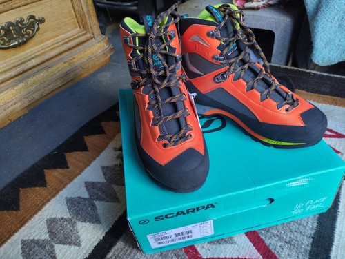 New box scarpa - box,