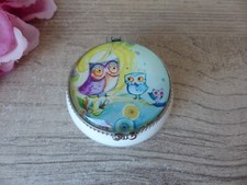 Pilulier, Boite à Pilule, Boite à bijoux décor Famille de Chouettes Hiboux