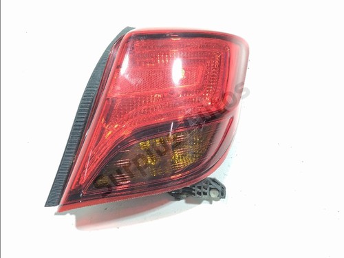 Feu arriere droit 815510d600 - arriere,