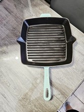 Poêlé En Fonte Émaillée