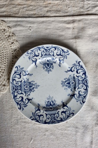 Assiette ancienne terre fer - terre, de