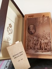 Bouteille de cognac Camus en porcelaine