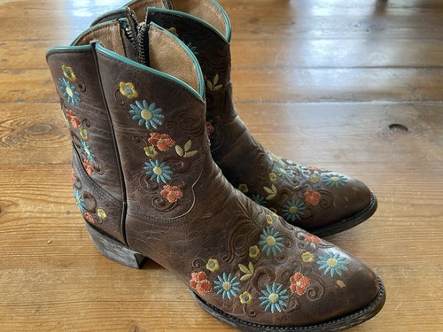 Old gringo laurel - short, boot