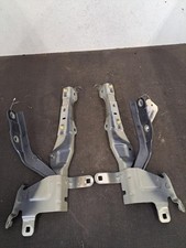 Charniere de capot RENAULT CLIO 4 PHASE 2 654008394R