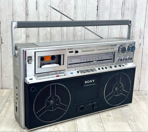 Sony cfs boombox radio - f5,