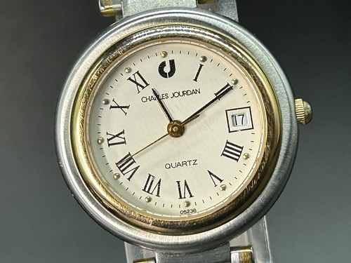 Exc montre à - *exc+5*, quartz