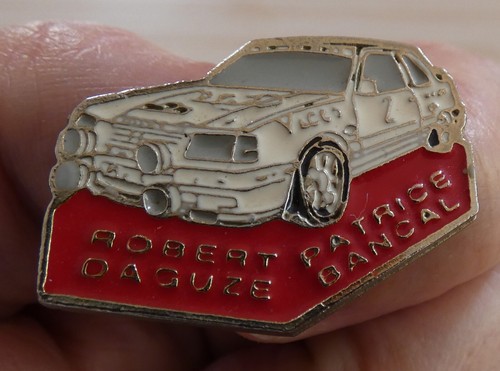 Rare pin peugeot - 309, 16