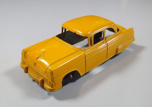 Ford oldsmobile tootsie - oldsmobile, toys
