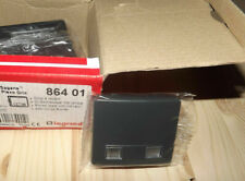 SAGANE LEGRAND PLEXO GRIS 86401 - Doigt à Voyant interrupteur Poussoir Etanche 