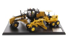 DIECAST MASTERS - Pack evolution niveleuse CATERPILLAR n°12 et 12M3 - 1/50 - ...