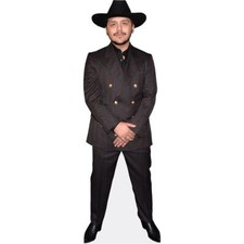 Christian Nodal (Suit)