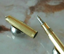 STYLO PLUME DE LA MARQUE FRANCAISE UNIC SYSTEME A POMPE Fountain Pen J160