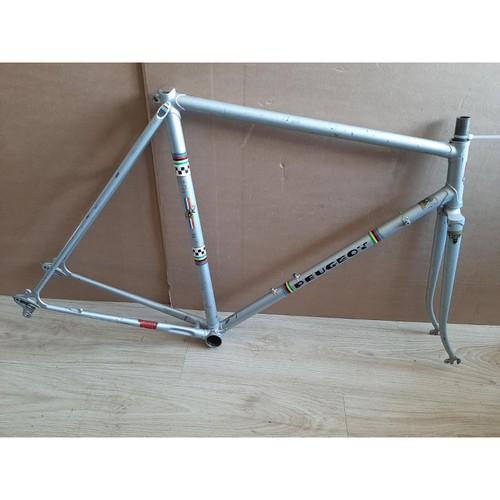 Cadre velo peugeot py10 - velo,