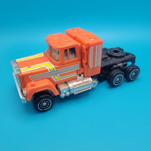 1984 bandai gobots - super, staks