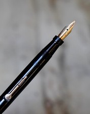 NAMIKI - STYLO PLUME A LEVIER EN RESINE NOIRE - PLUME OR 14 CARATS - N 2 -RARE