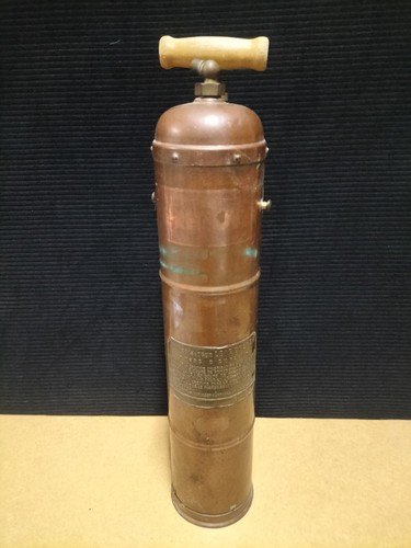 Ancien pulvérisateur - , en