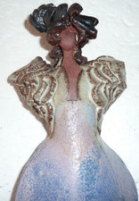 superbe femme en robe de