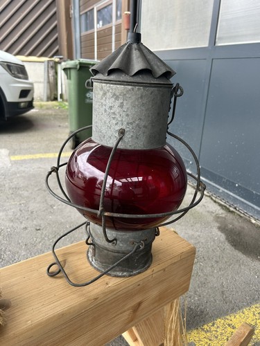 Ancienne lampe bateau - de,