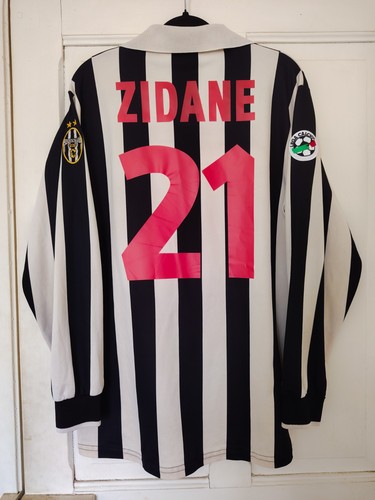 Juventus 1998 1999 - 1998/1999, home