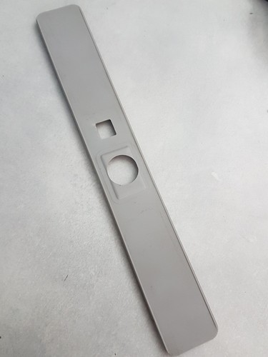 Cache plastique réglage