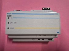 HAGER TJ104B - Programmateur Annuel 20 voies (partie Matérielle) TEBIS HAGER KNX