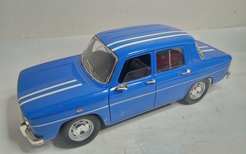 Solido renault 8 - 1/18,