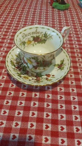 Tasse soucoupe thé - tasse, a