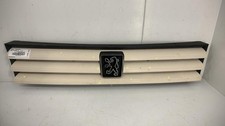 Calandre PEUGEOT 309 PHASE 2