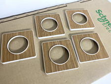 Lot de 5 - SCHNEIDER Odace Touch Plaque simple bois naturel lis. blanc- S520802N