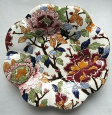 Coupe ronde, creuse à 8 pétales signée GIEN: Pivoines sur fond blanc, vide poche