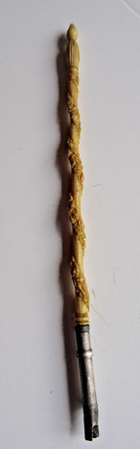 Ancien porte plume et - plume, os