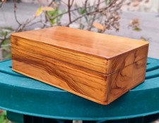 ANCIENNE PETITE BOÎTE EN BOIS