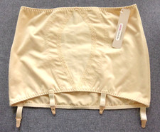 Gaine portes jarretelles DAMART PERFECT BODY Taille XL FR48 US16 UK20 EUR46