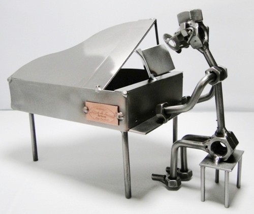 Pianiste sur piano queue - pianiste,