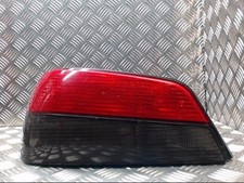 Feu arriere principal gauche